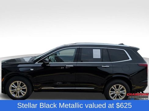 Used 2023 Cadillac XT6 Luxury w/ LPO, Floor Liner Package AWD/4WD image 2