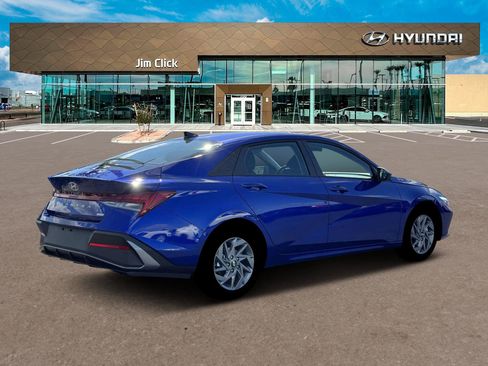 New 2026 Hyundai Elantra Blue image 8