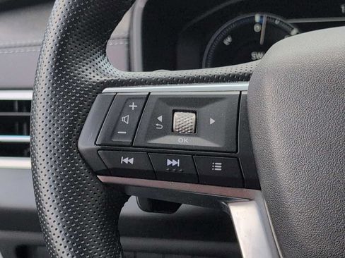 Used 2024 Mitsubishi Outlander SE AWD/4WD image 23