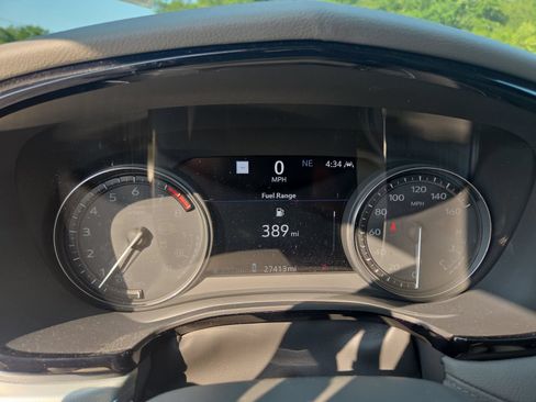 Used 2021 Cadillac XT5 Premium Luxury FWD image 18