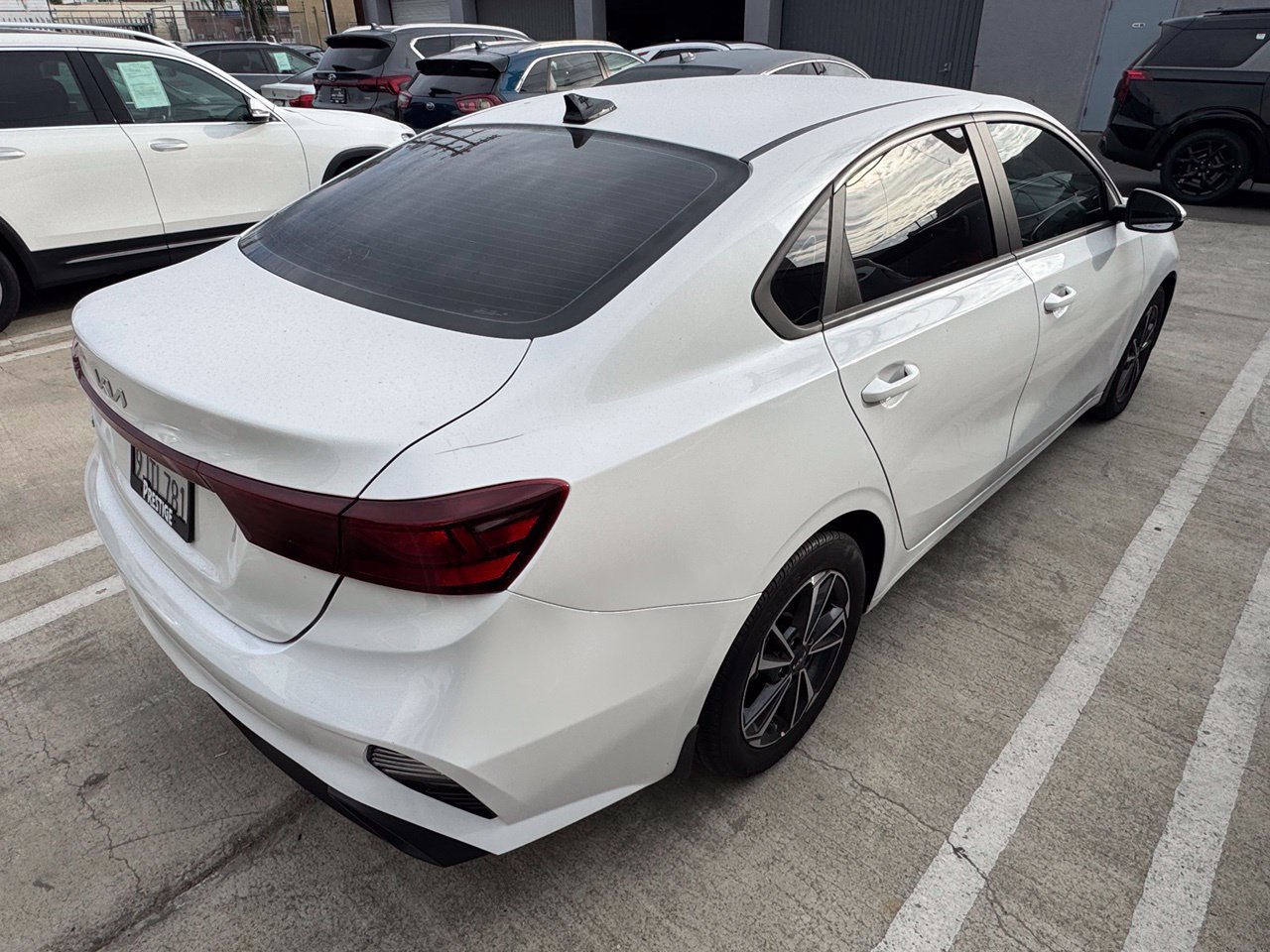 Certified 2023 Kia Forte LXS w/ LXS Technology Package FWD image 3
