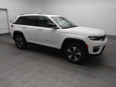 Used 2022 Jeep Grand Cherokee Limited 4xe AWD/4WD image 11