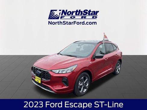 Used 2023 Ford Escape ST-Line w/ Tech Pack #1 AWD/4WD image 1