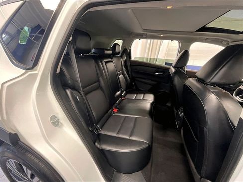 Used 2023 Nissan Rogue SV w/ SV Premium B Package AWD/4WD image 16