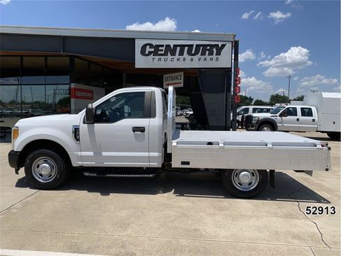 Used 2017 Ford F250 XL RWD image 6