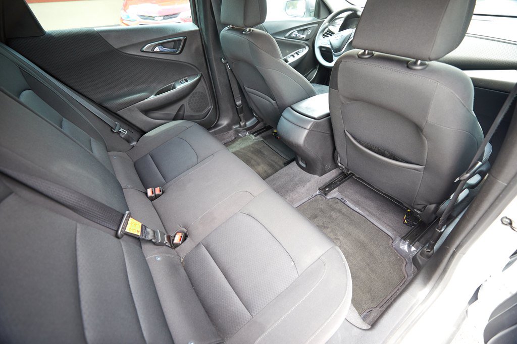 Used 2019 Chevrolet Malibu LS FWD image 15