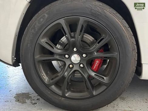 Used 2016 Jeep Grand Cherokee SRT w/ Trailer Tow Group IV AWD/4WD image 21