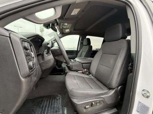 Certified 2025 Chevrolet Silverado 2500 Custom w/ Custom Value Package image 18