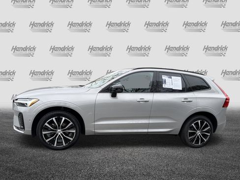 Certified 2025 Volvo XC60 B5 Plus image 7