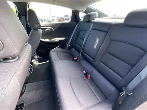 Used 2023 Chevrolet Malibu LT FWD image 19
