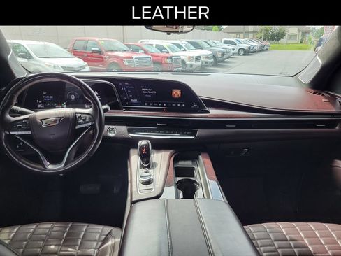 Used 2021 Cadillac Escalade ESV Sport Platinum AWD/4WD image 9