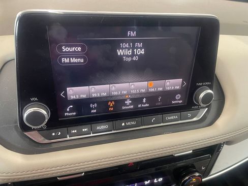 Certified 2022 Nissan Rogue SV w/ SV Premium Package FWD image 15