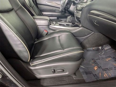 Used 2020 INFINITI QX60 Pure image 32