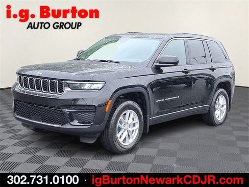New 2025 Jeep Grand Cherokee Laredo X w/ Luxury Tech Group I image 2