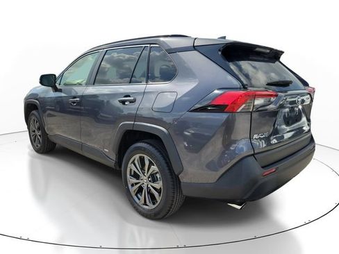 Used 2023 Toyota RAV4 XLE Premium AWD/4WD image 3