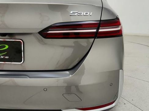 Used 2026 BMW 530i RWD image 28