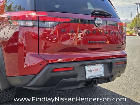 Used 2024 Nissan Pathfinder Rock Creek AWD/4WD image 5