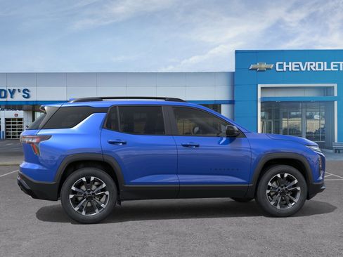 New 2026 Chevrolet Equinox RS FWD image 6