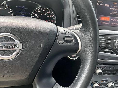 Used 2017 Nissan Pathfinder SL w/ SL Premium Package AWD/4WD image 20