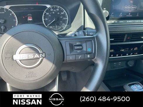 Certified 2024 Nissan Rogue SV AWD/4WD image 24
