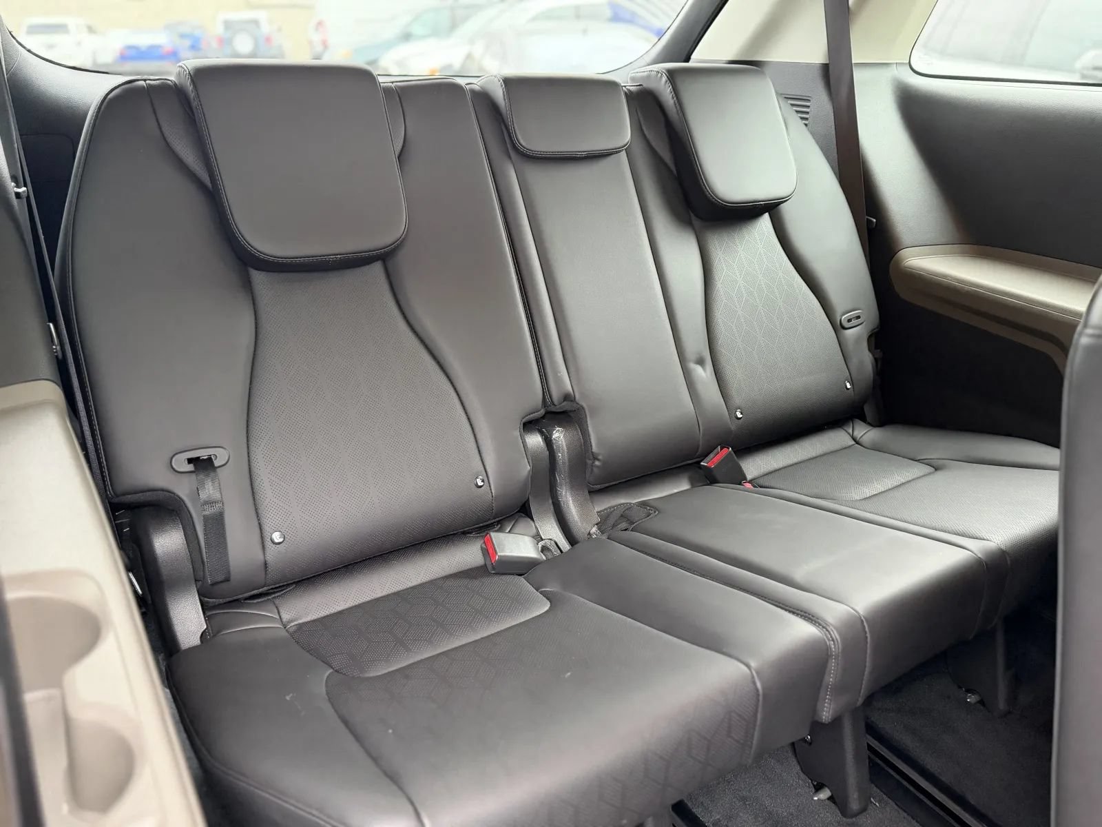 Used 2026 Kia Carnival FWD image 19