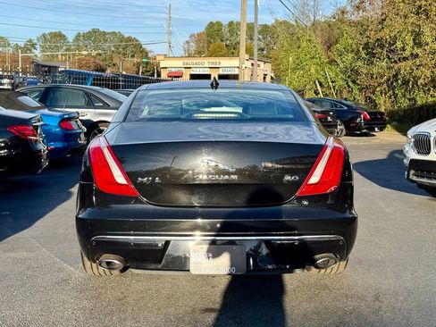 Used 2016 Jaguar XJ L Portfolio image 9