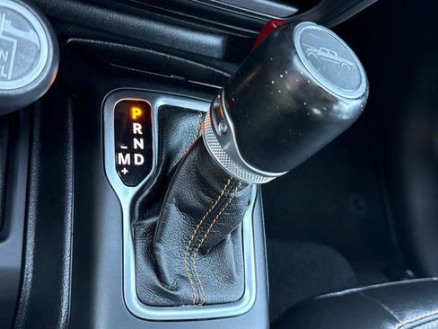 Used 2021 Jeep Gladiator Overland image 26