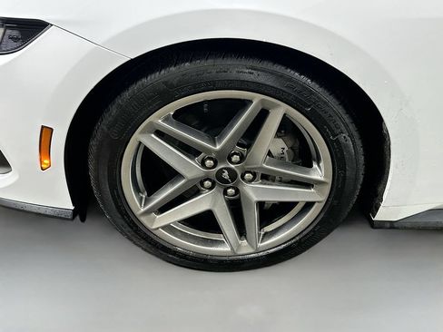 Used 2024 Ford Mustang GT Premium RWD image 8