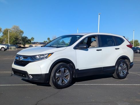 Used 2019 Honda CR-V LX image 2