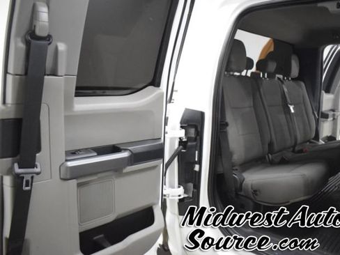 Used 2022 Ford F250 XLT w/ XLT Value Package AWD/4WD image 23