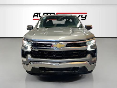 Used 2025 Chevrolet Silverado 1500 LT w/ LPO, Liner Protection Package AWD/4WD image 2