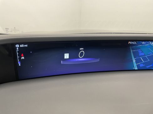 Used 2024 Lincoln Nautilus Premier w/ Equipment Group 102A image 9