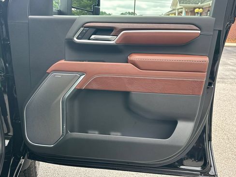New 2026 GMC Sierra 2500 Denali Ultimate AWD/4WD image 15