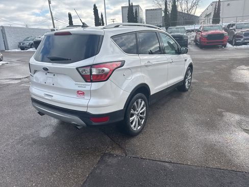 Used 2018 Ford Escape Titanium w/ Ford Safe & Smart Package image 13