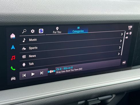 New 2026 Porsche Cayenne image 21