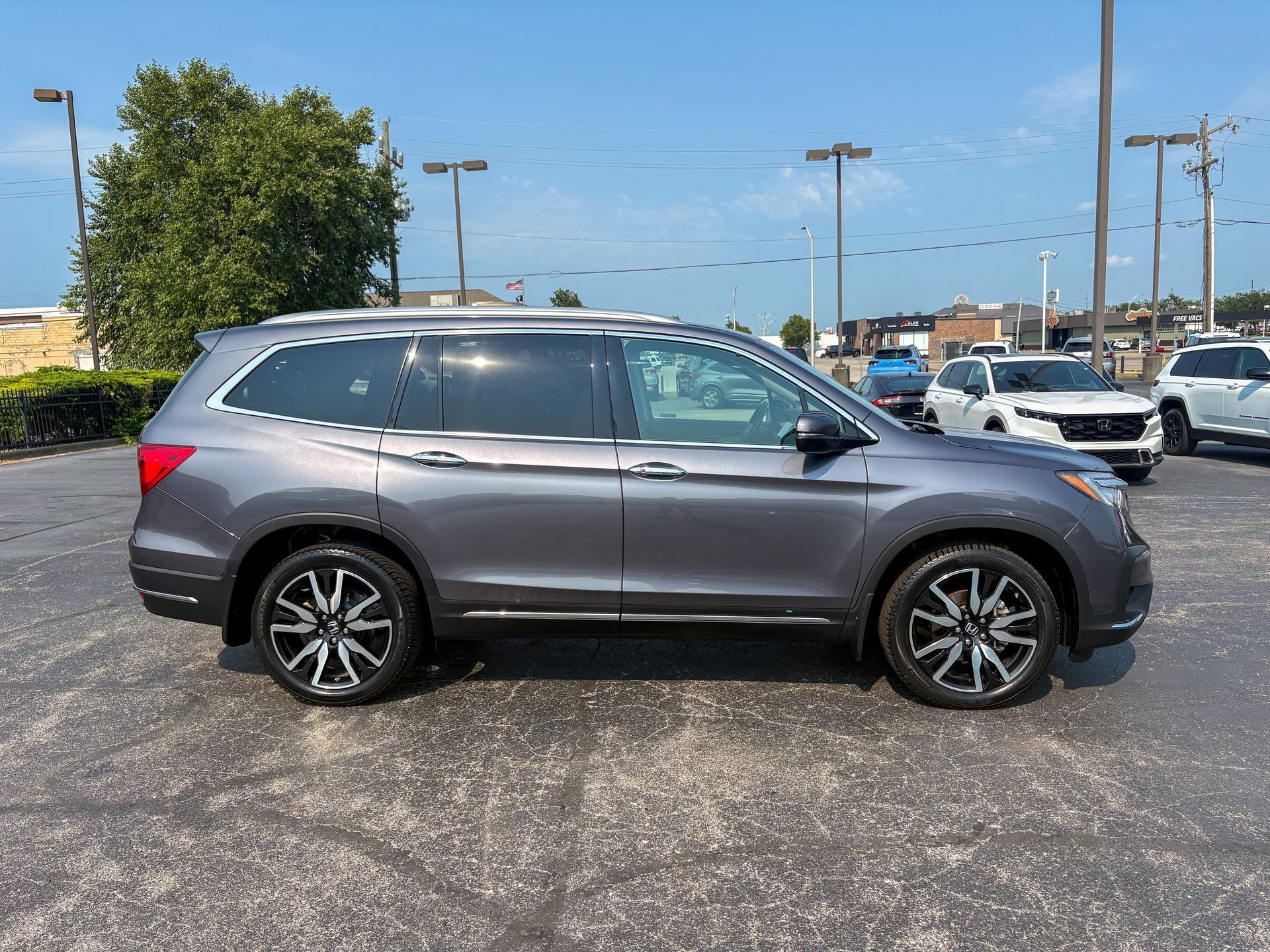 Used 2020 Honda Pilot Elite image 14