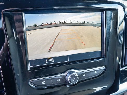 Used 2022 Chevrolet Traverse LS w/ Midnight/Sport Edition image 27