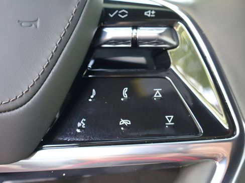 Used 2026 Cadillac Escalade Platinum Sport w/ LPO, ONYX Package AWD/4WD image 26