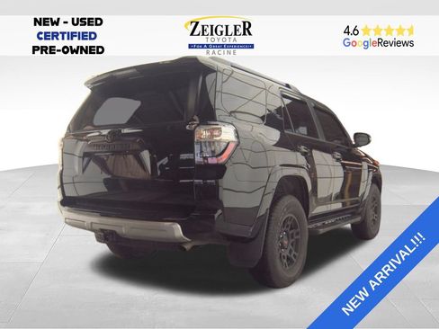 Used 2024 Toyota 4Runner TRD Off-Road Premium w/ Off Road Premium Plus Package AWD/4WD image 4