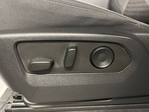 Used 2022 GMC Sierra 1500 Elevation image 27