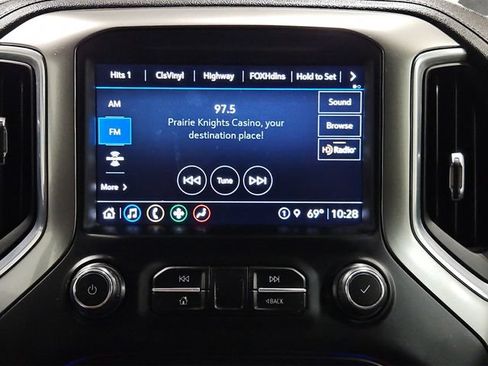 Used 2021 Chevrolet Silverado 1500 RST AWD/4WD image 18