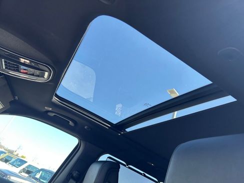 New 2026 Jeep Grand Wagoneer L Limited AWD/4WD image 22