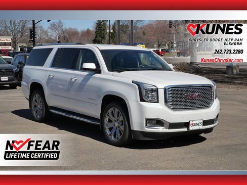 Used 2016 GMC Yukon XL Denali w/ Open Road Package AWD/4WD image 1