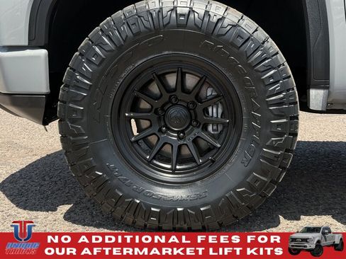 Used 2024 GMC Sierra 1500 Elevation w/ Elevation Premium Package AWD/4WD image 11