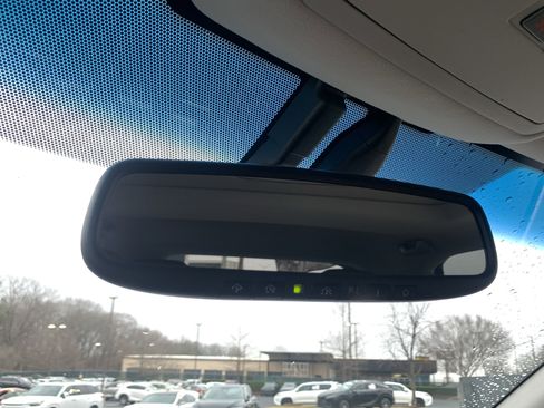 Used 2013 Lexus RX 450h AWD image 27