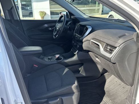 Certified 2023 GMC Terrain SLE w/ Driver Convenience Package image 26