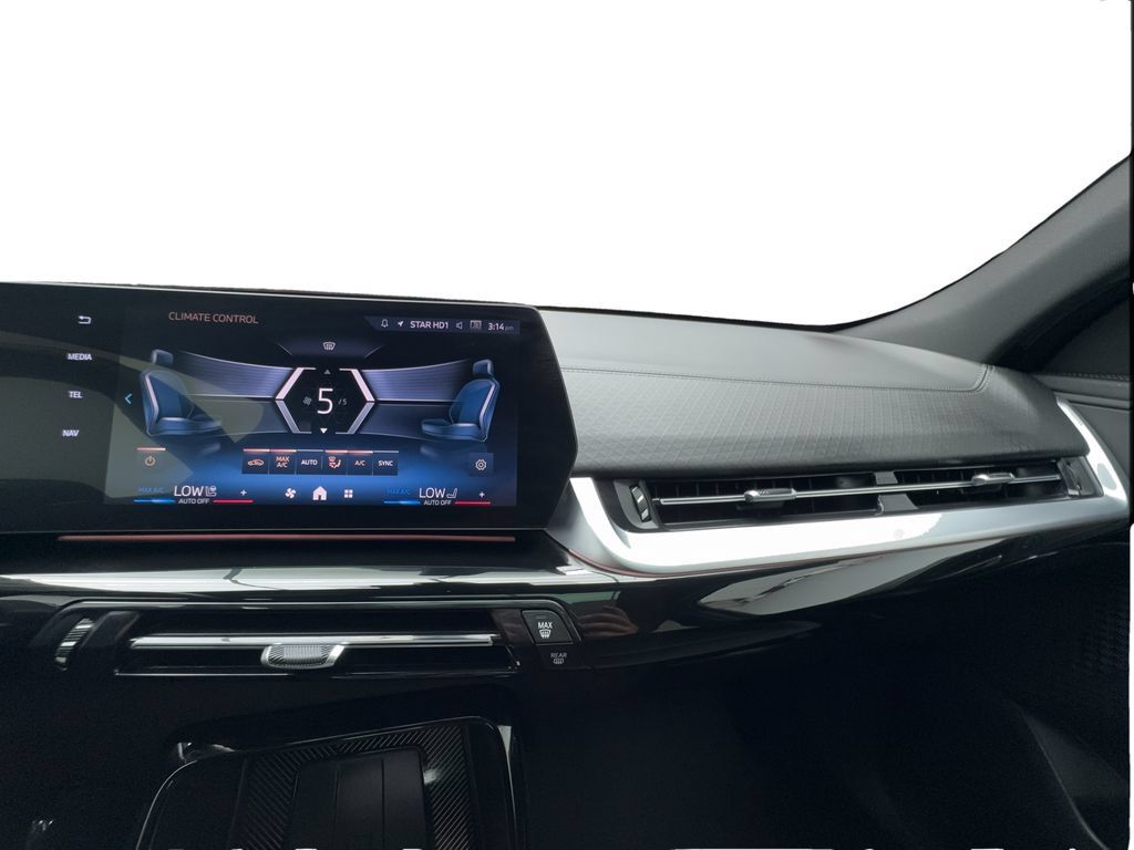 Used 2025 BMW X2 xDrive28i AWD/4WD image 44