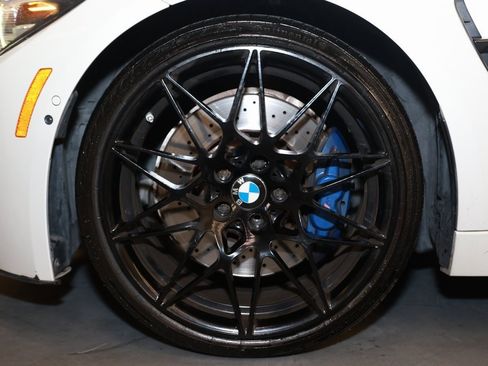 Used 2018 BMW M3 image 27