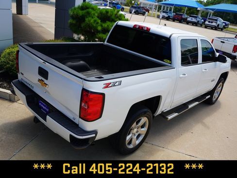 Used 2018 Chevrolet Silverado 1500 LT w/ Texas Edition AWD/4WD image 19