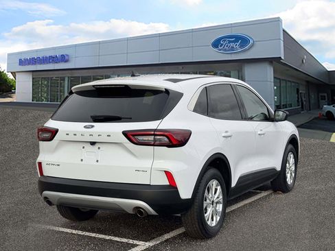 Used 2024 Ford Escape Active image 5